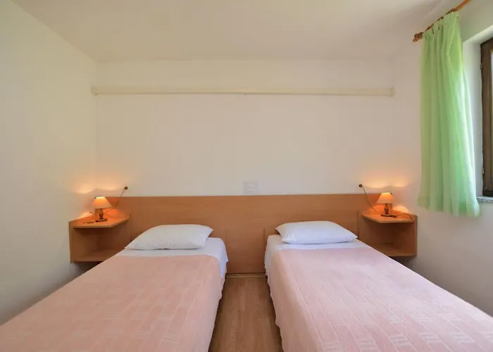Luna Apartman *